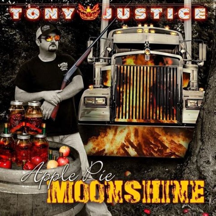 Apple pie moonshine lyrics