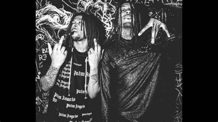 Chris travis staring at the starts lyrics