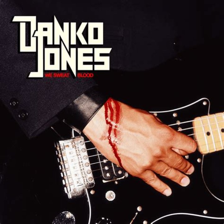 Danko Jones – Hot Damn Woman Lyrics