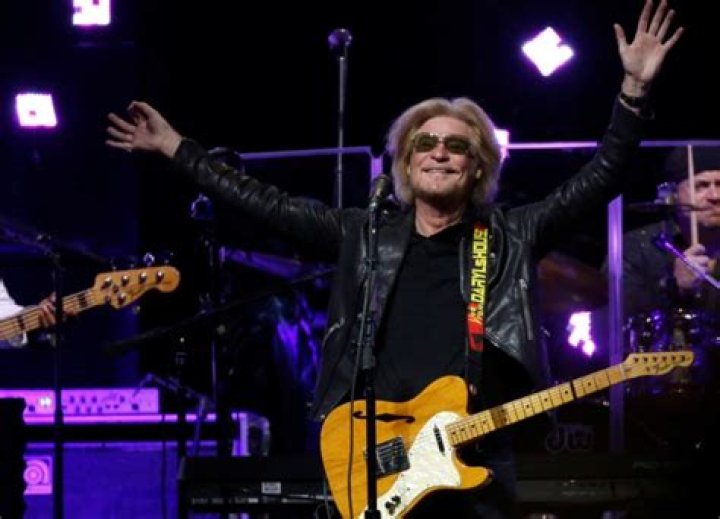 Daryl Hall Facts