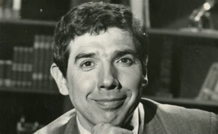 El Profesor Jirafales Facts