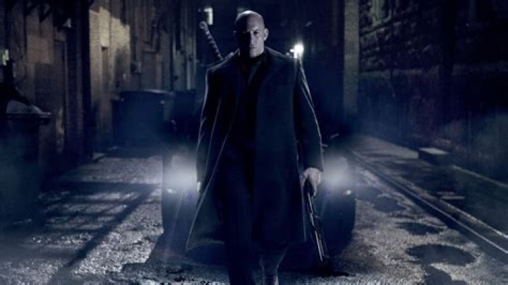 Eminem ft 2pac lil john act the fool lyrics