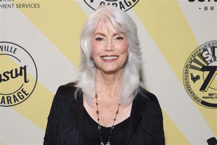 Emmylou Harris Facts