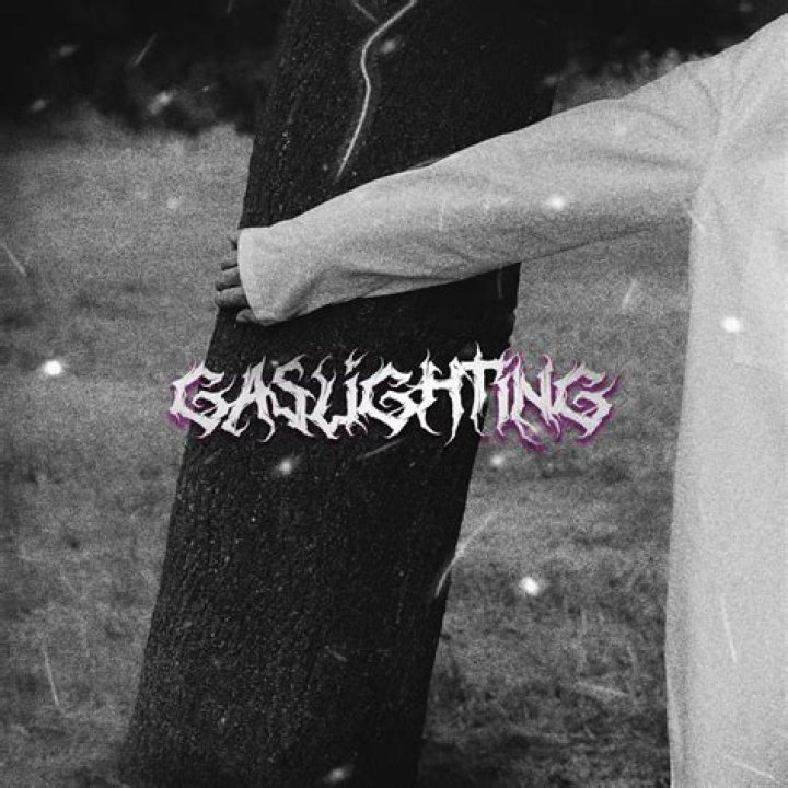 Gaslighting lyrics