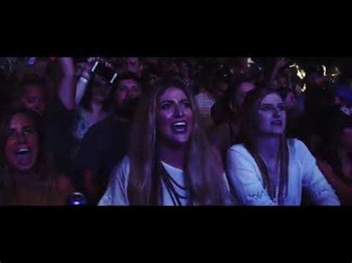 Going down tonight casey donahew lyrics