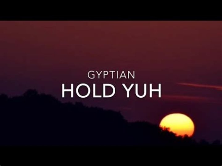 Hold u gyptian lyrics