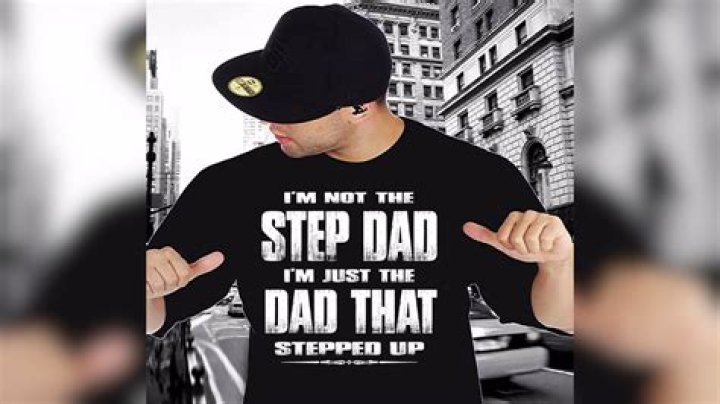 I just stepped to the party that bitch off a molly lyrics