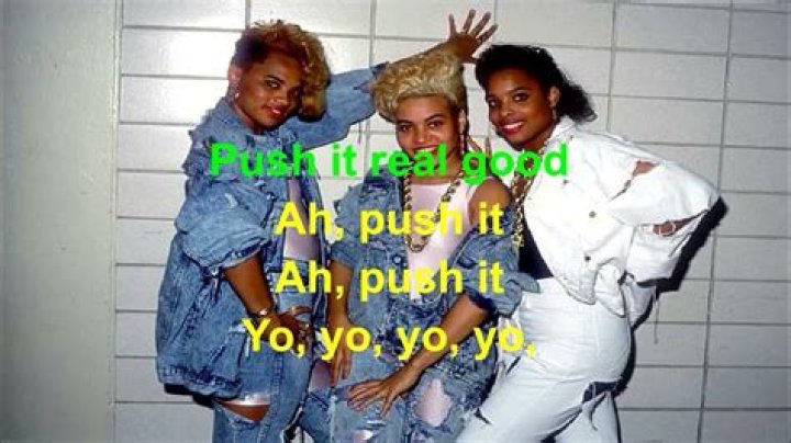 I push it in,she push it out ad she starts to scream lyrics