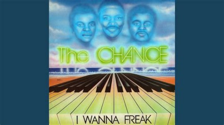 I wanna freak and a lady everything in between lyrics