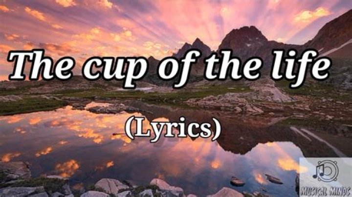 La copa de la vida (english translation) lyrics