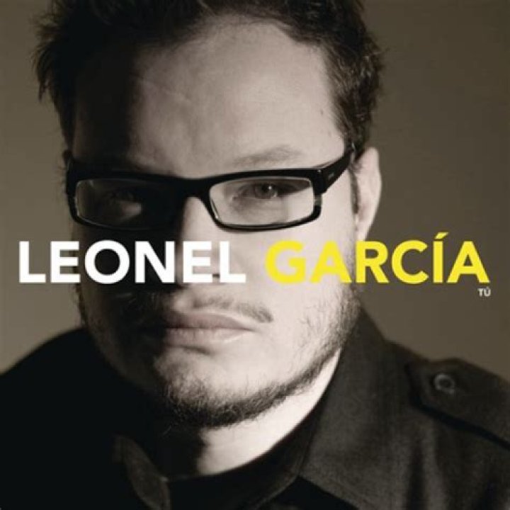 Leonel Garcia Eras Tú Lyrics English Translation