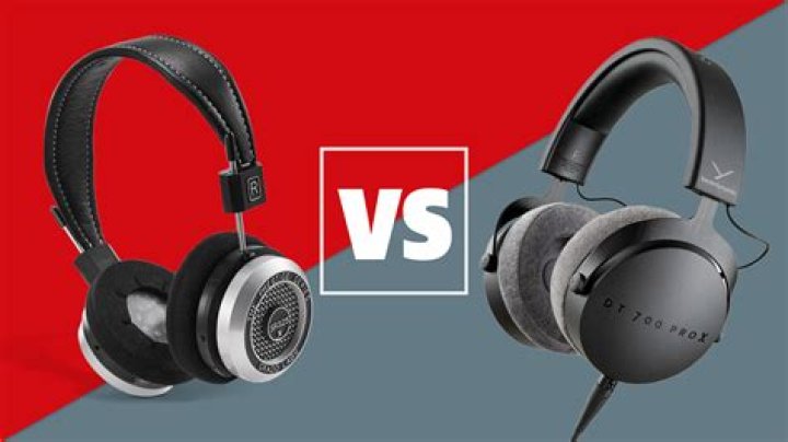 Open Back vs Closed Back Headphones – Which You Should Pick?