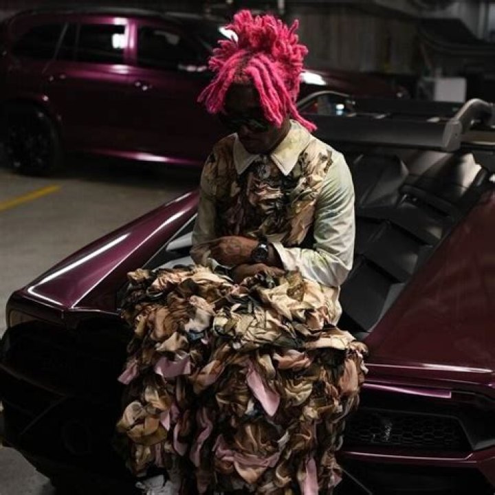 Quarter million on my wrist lyrics