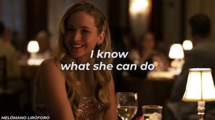 She’s a maneater lyrics