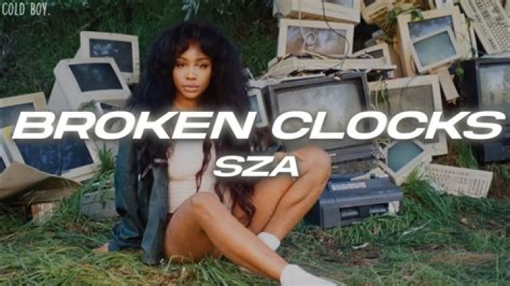 Sza with metaphor broken clocks lyrics