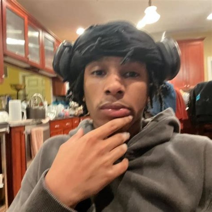 The Meaning Behind The Song: ​attachment 2 by Kanii