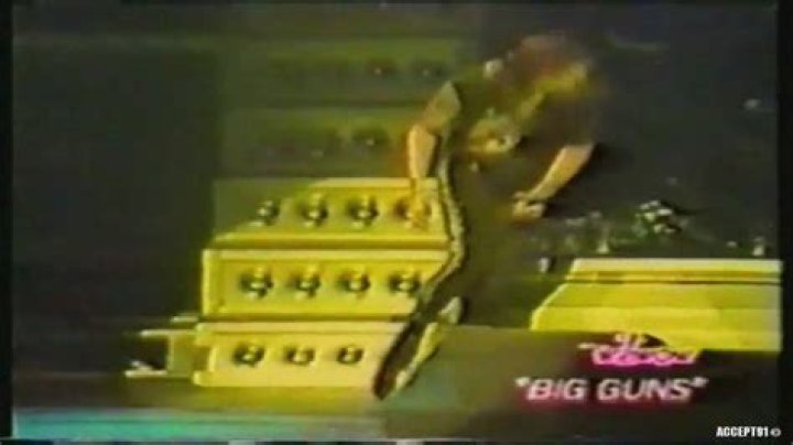 The Meaning Behind The Song: Big Guns (live) by Skid Row