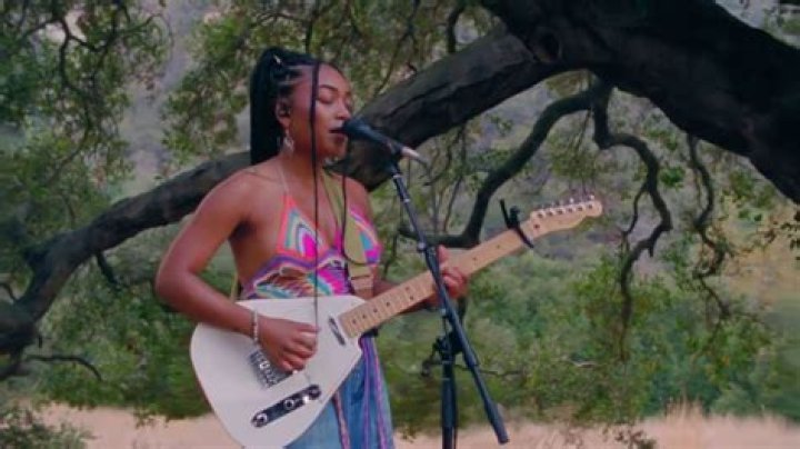 The Meaning Behind The Song: Butterfly (Acoustic) by UMI