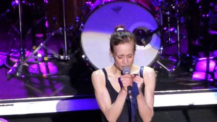 The Meaning Behind The Song: Carrion by Fiona Apple