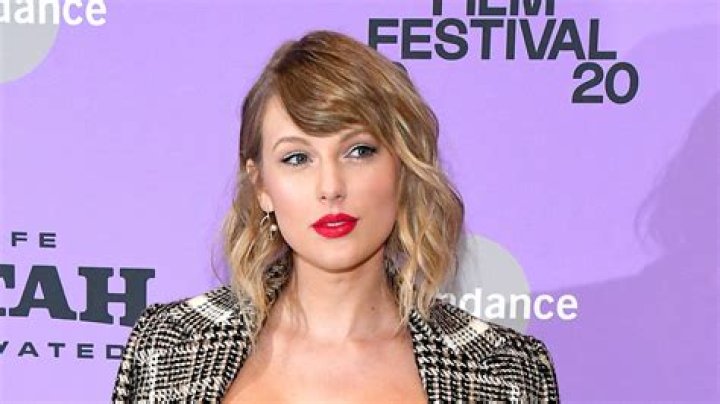 The Meaning Behind The Song: Closure by Taylor Swift