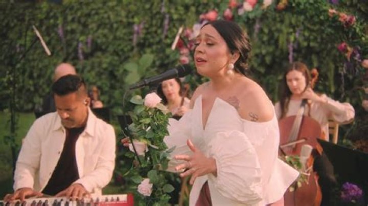 The Meaning Behind The Song: Contigo by Carla Morrison