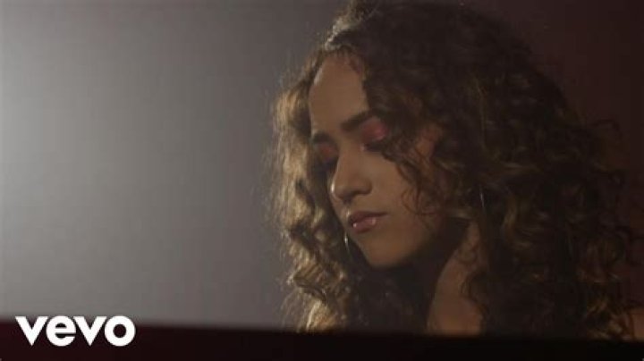 The Meaning Behind The Song: Don’t Test Me [Acoustic] by Skylar Stecker