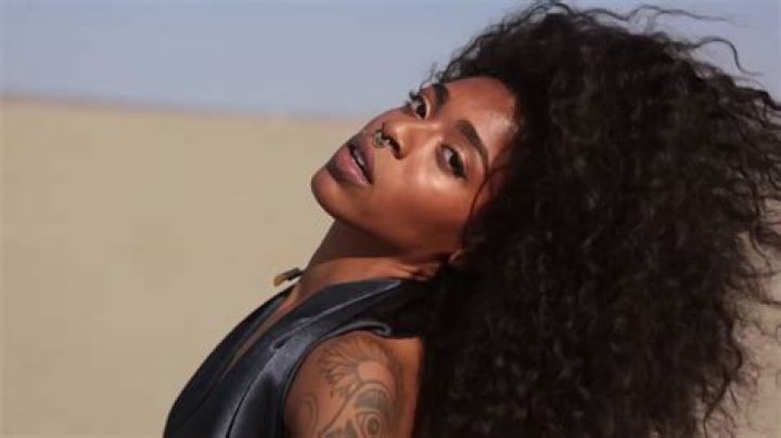 The Meaning Behind The Song: H.I.P.S. by Indigo Monet