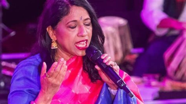 The Meaning Behind The Song: Hawa Hawai by Kavita Krishnamurthy