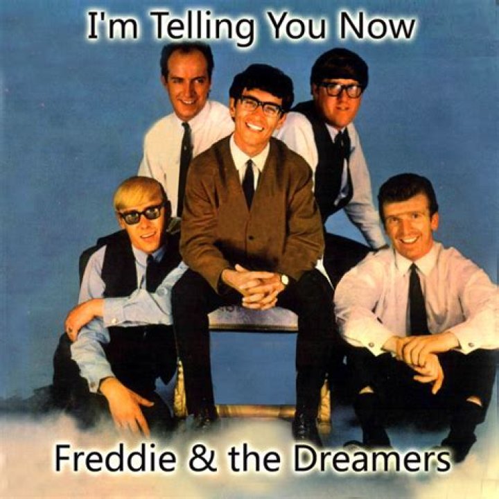 The Meaning Behind The Song: I’m Telling You Now by Freddie & the Dreamers