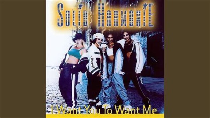 The Meaning Behind The Song: I Want You to Want Me by Dwight Yoakam