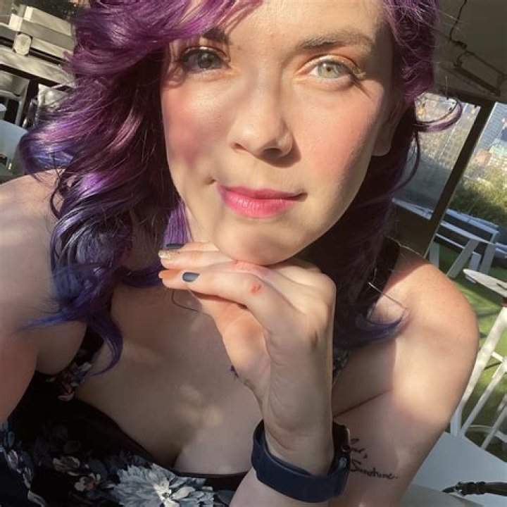 The Meaning Behind The Song: Just Like That by Bonnie Raitt