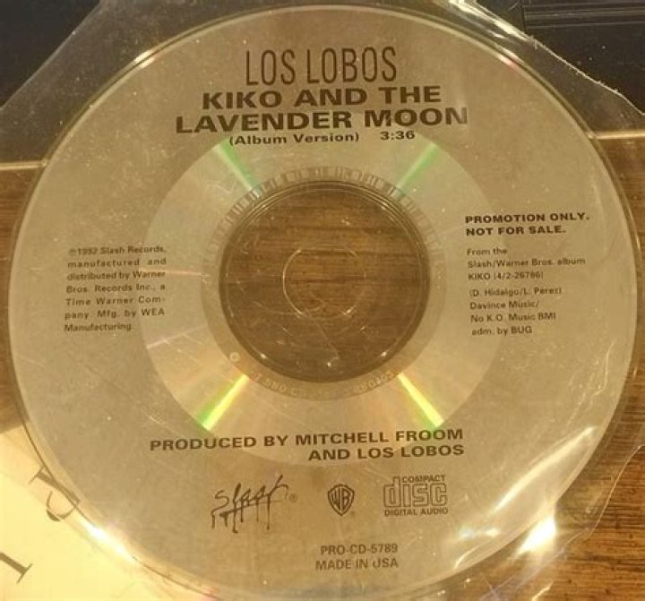 The Meaning Behind The Song: Kiko and the Lavender Moon (Elmo and the Lavender Moon) by Los Lobos