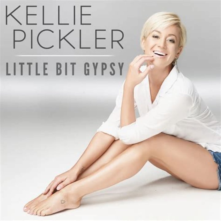 The Meaning Behind The Song: Little Bit Gypsy by Kellie Pickler