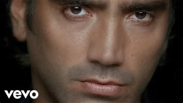 The Meaning Behind The Song: Luchare Por Tu Amor by Alejandro Fernández