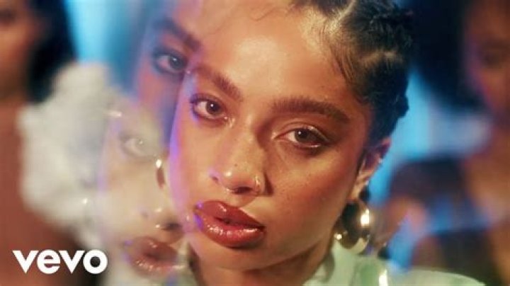 The Meaning Behind The Song: Mad At Me by Kiana Ledé