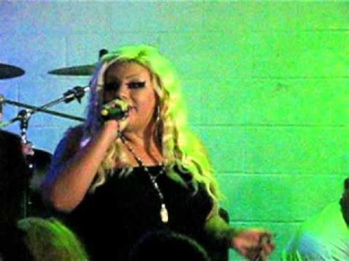 The Meaning Behind The Song: Mas Vale Sola by Ms.Krazie