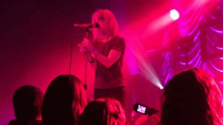 The Meaning Behind The Song: Miracle (Live Outro) by Paramore