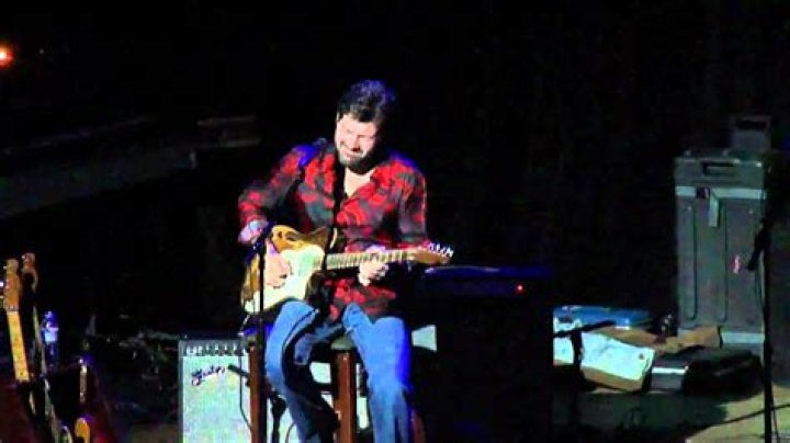 The Meaning Behind The Song: Moon Coming Over The Hill by Tab Benoit