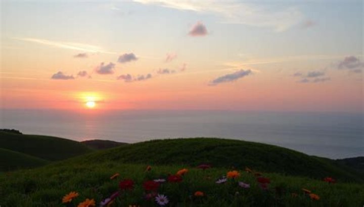 The Meaning Behind The Song: ’O Sole Mio (My Sunshine) / Mala Femmina / Mama (Mamma) / Come Back to Sorrento (Torna a Surriento) by Jerry Vale