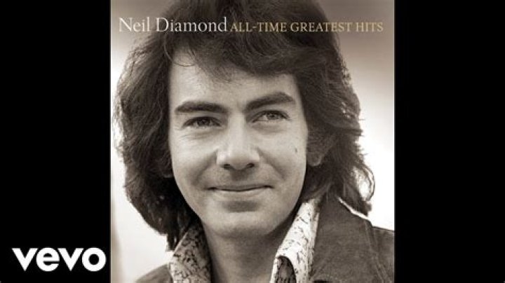The Meaning Behind The Song: Play Me (live) by Neil Diamond