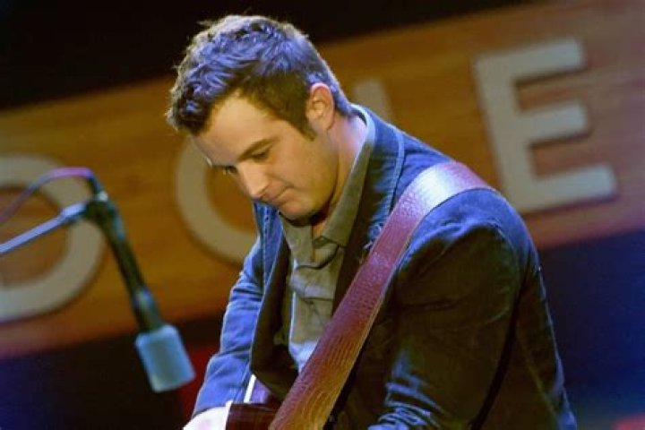 The Meaning Behind The Song: Roll with It by Easton Corbin