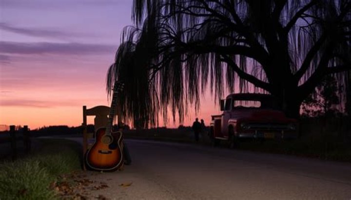 The Meaning Behind The Song: She Ain’t Mine No More by Justin Moore