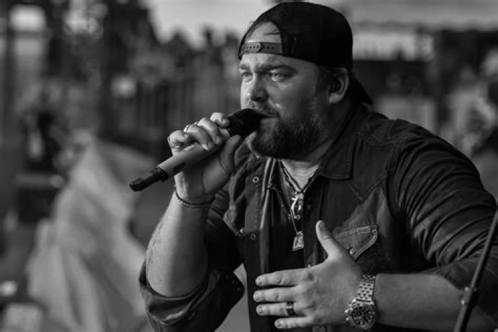 The Meaning Behind The Song: She Ain’t Right by Lee Brice