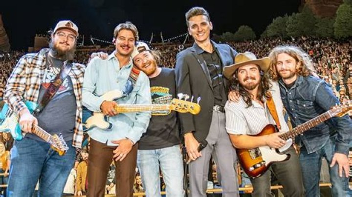 The Meaning Behind The Song: Sunshine by The Red Clay Strays