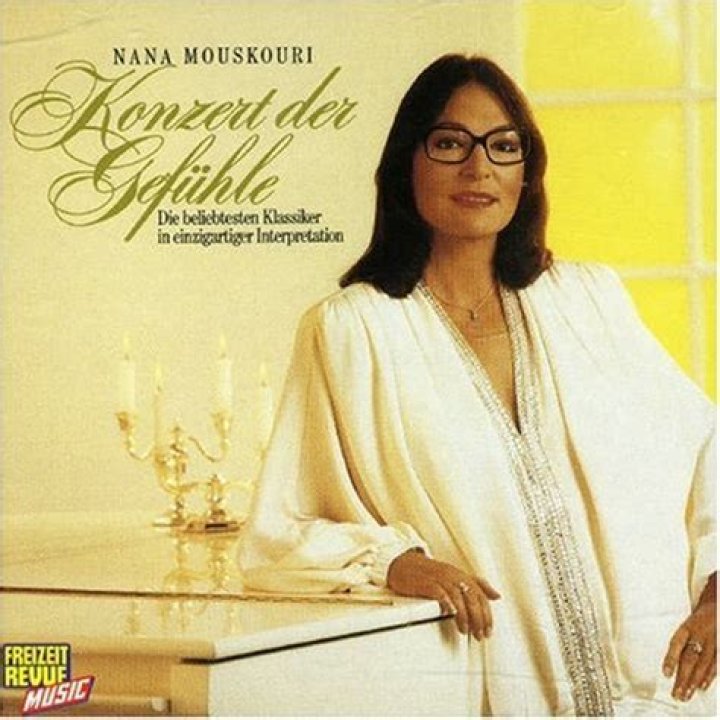 The Meaning Behind The Song: Una Furtiva Lagrima by Nana Mouskouri