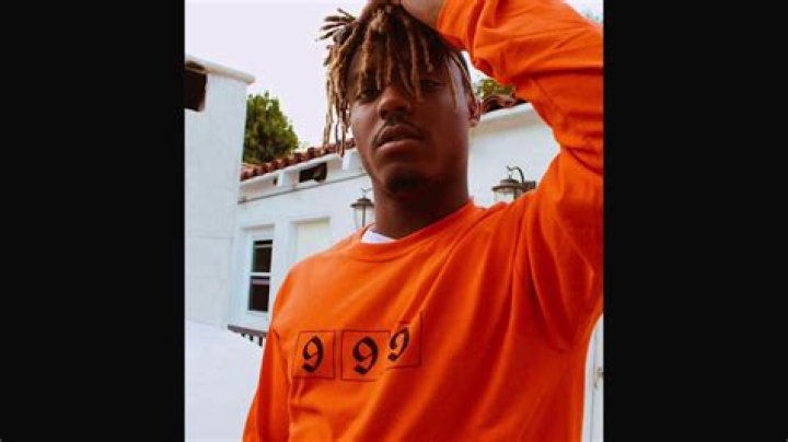 The Meaning Behind The Song: VLONE Thugs by Juice WRLD