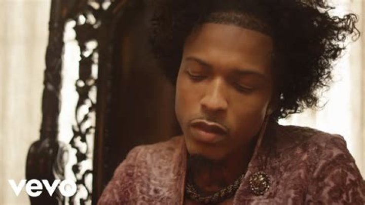 The Meaning Behind The Song: Wait by August Alsina