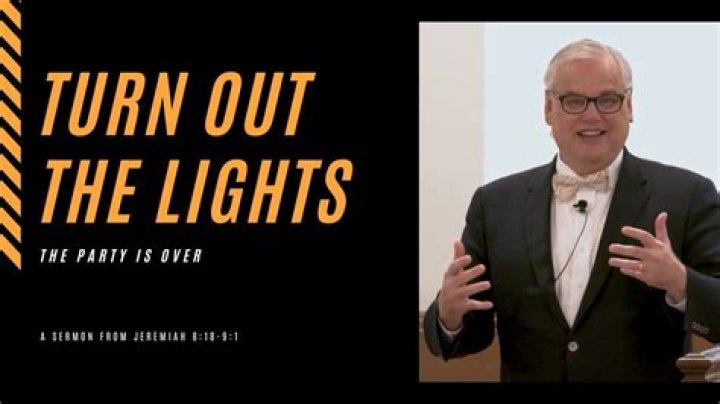 Turn out the lights the time to go lyrics