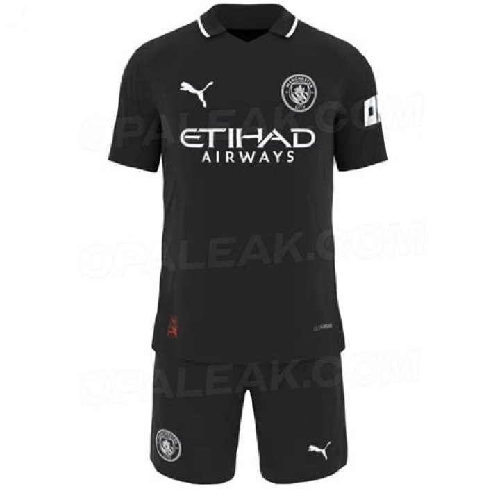 What is theme that tink wants us to take away from the song h20 lyrics