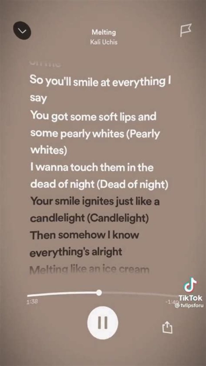 You have some soft lips and some pearly whites lyrics